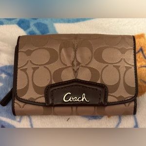 Coach wallet
